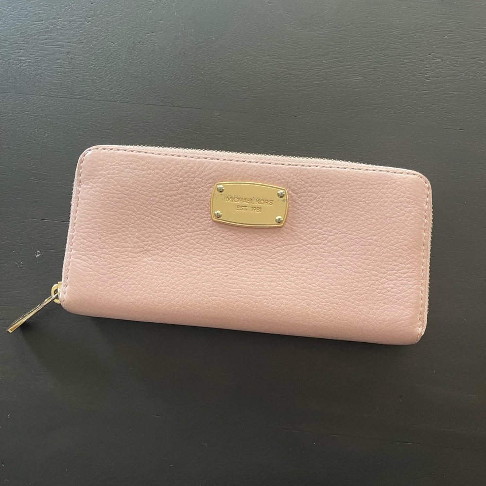 Michael Kors pink leather wallet
